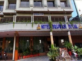 Brijwasi Royal Hotel Матура Екстериор снимка